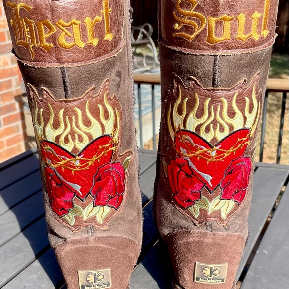 Original Heart & Soul Koolaburra Boots - Picture 2 of 7